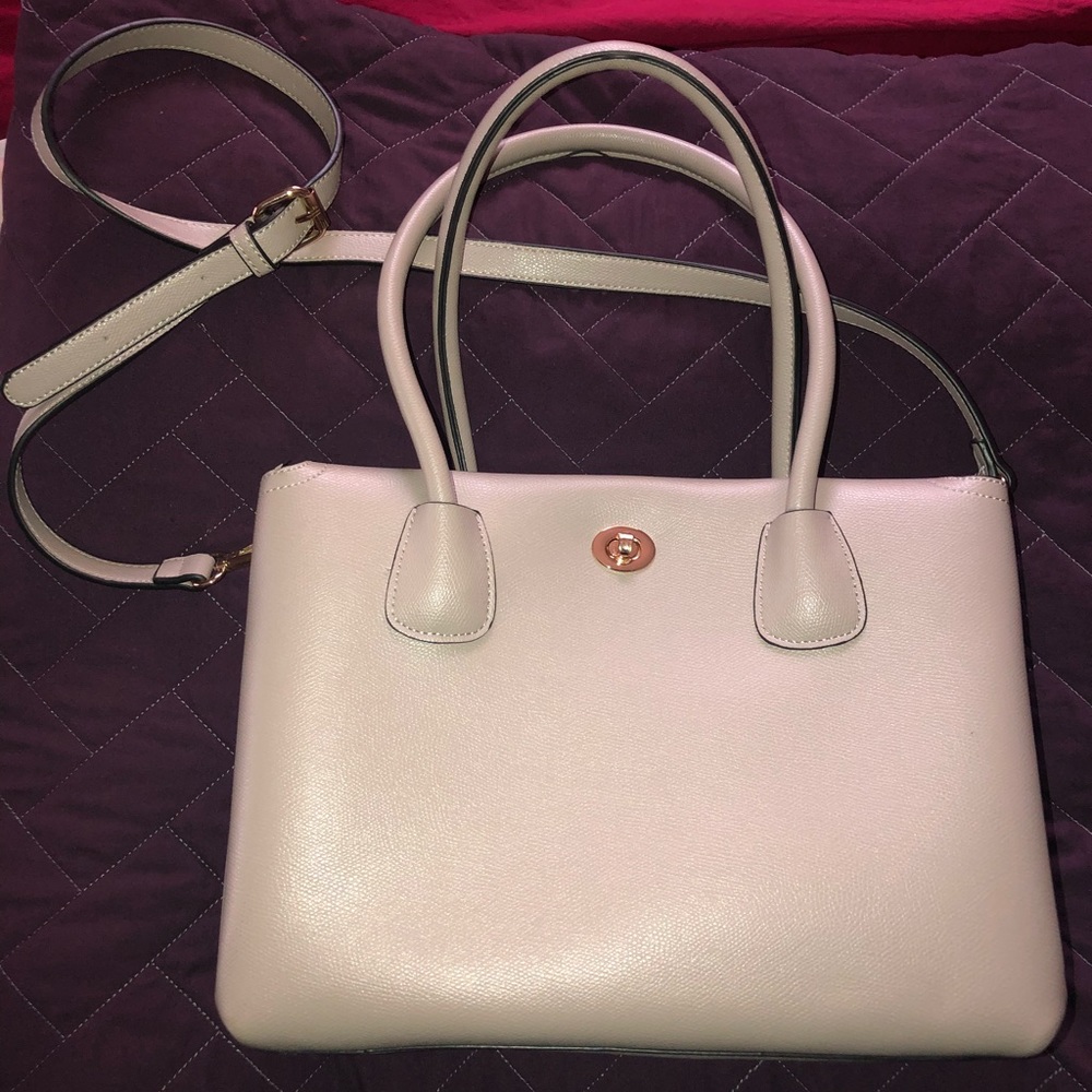 Purse (handbag)